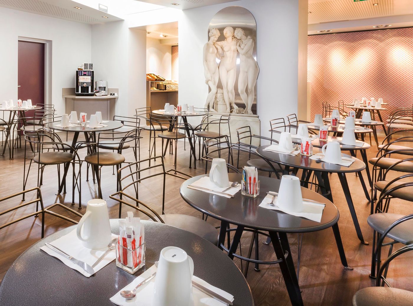 Libertel-Canal-Saint-Martin-Restaurant-12