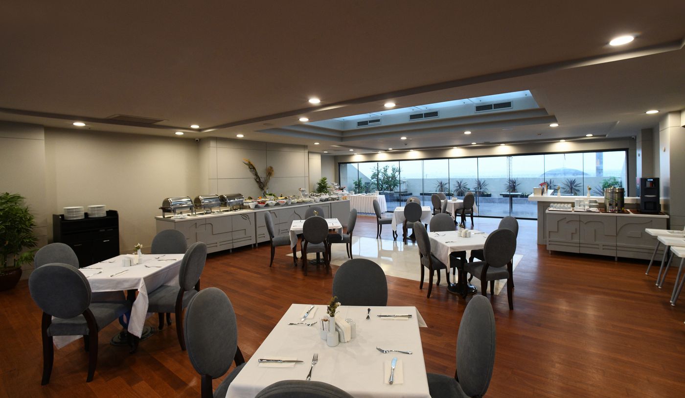 Taksim-Square-Hotel-Restaurant-35