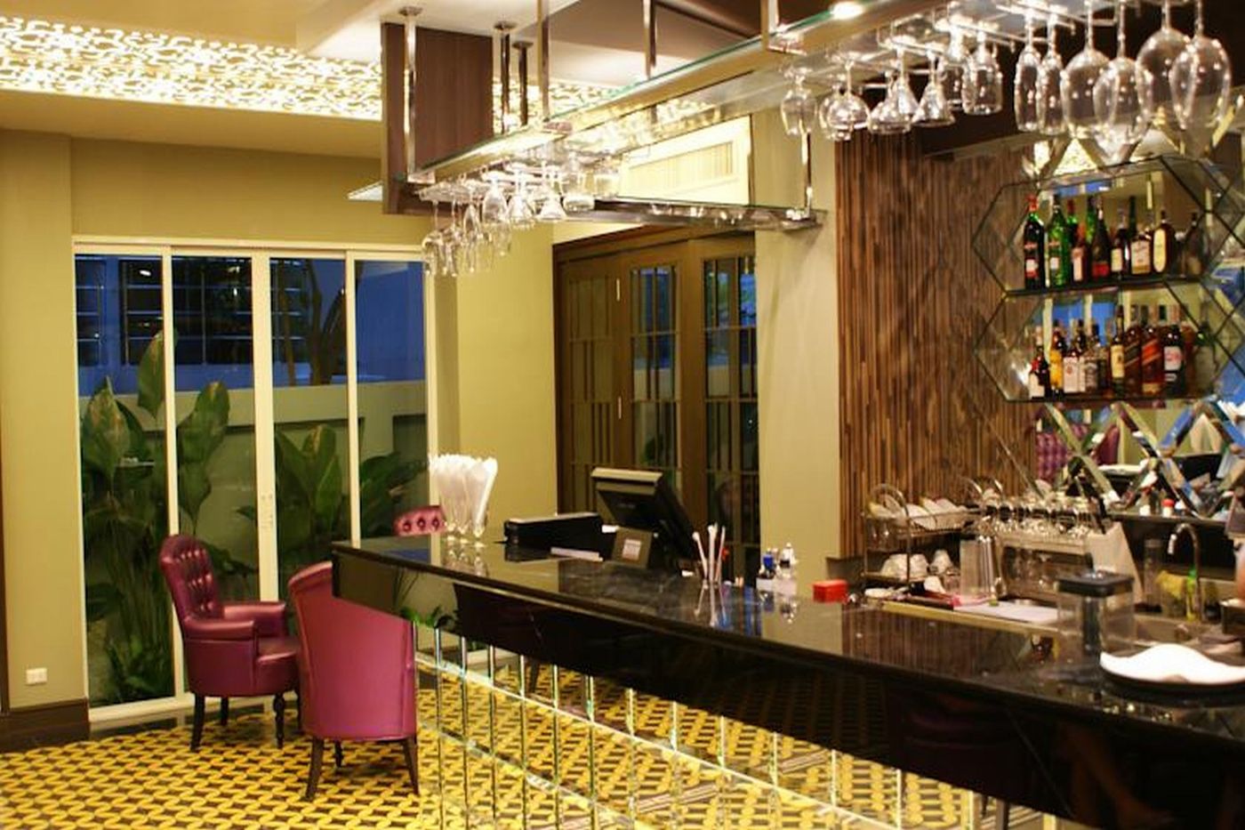 Chillax Resort-Thailand-Bangkok-Lobby-4