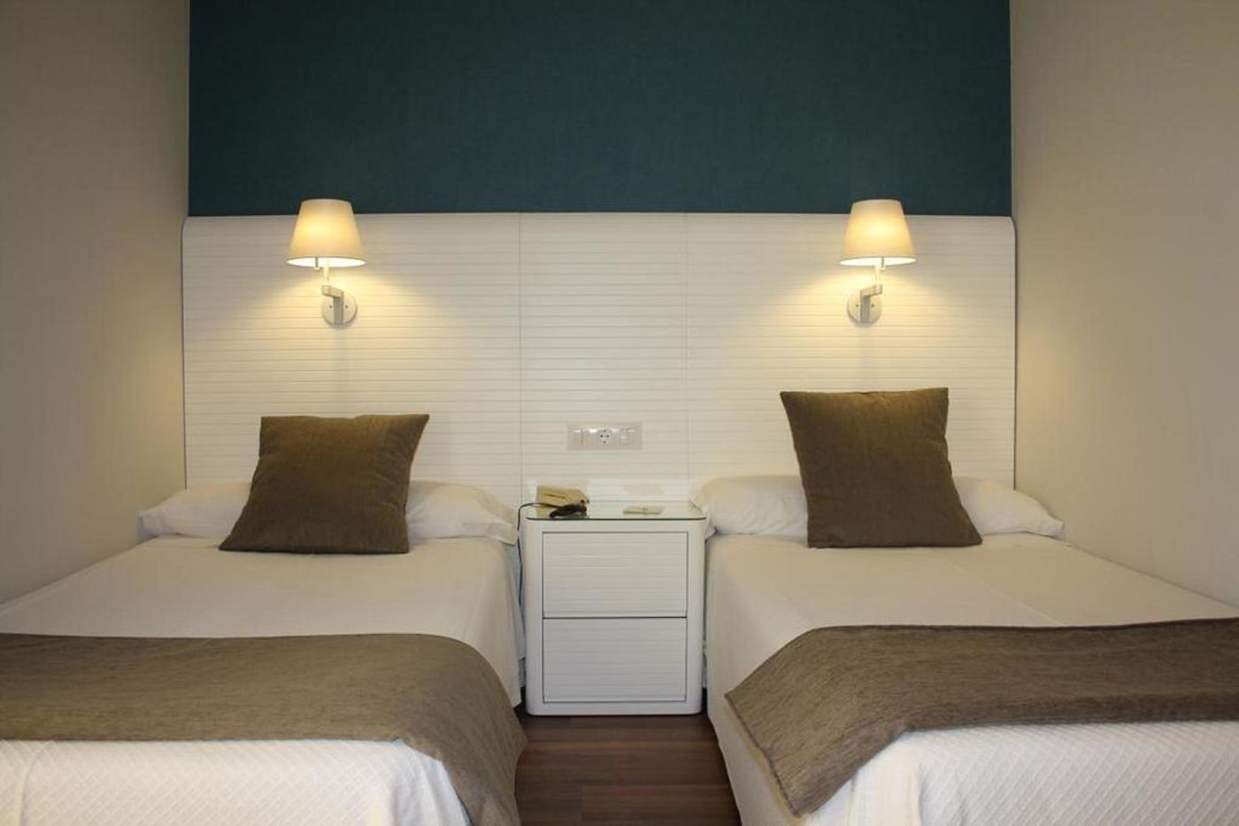 Las Rocas Playa Hotel-Spain-CASTRO URDIALES-Room-6