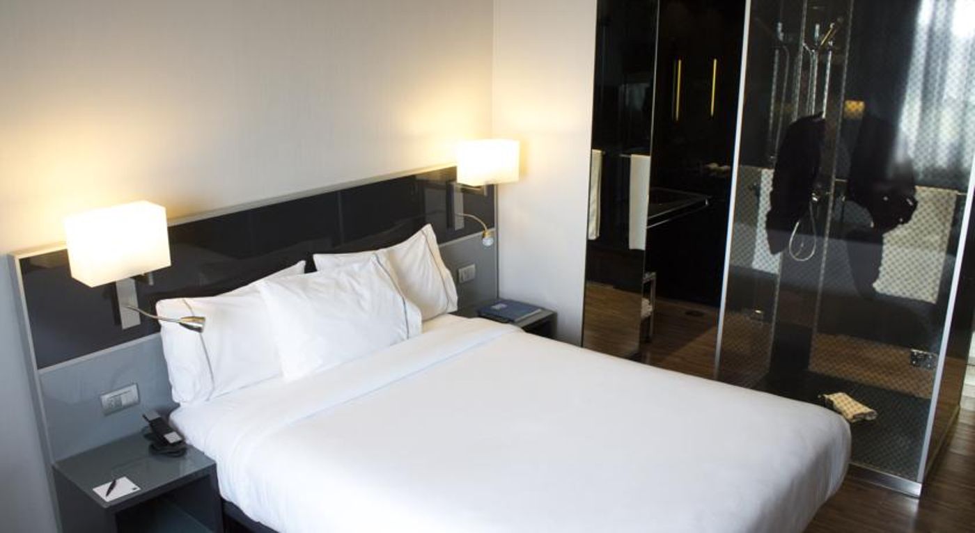 AC-Madrid-Feria-Room-47