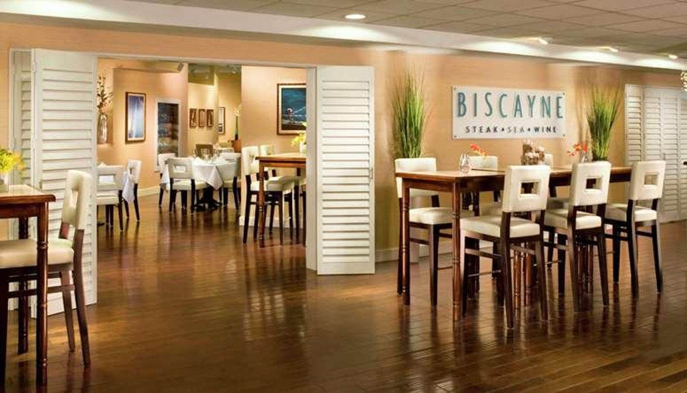 Tropicana-Las-Vegas-a-DoubleTree-by-Hilton-Resort-Restaurant-29