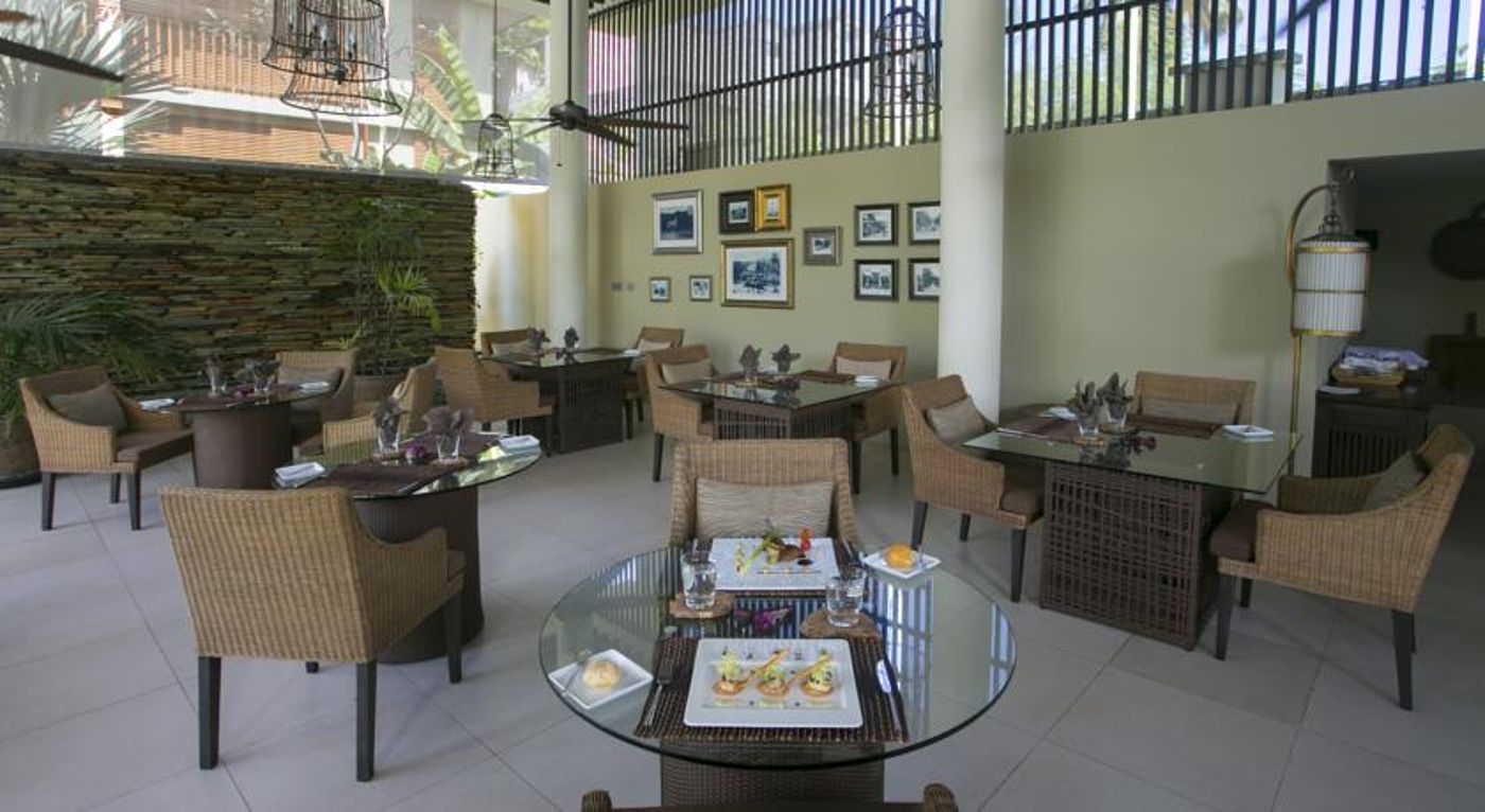 Dhevatara Beach Hotel & Spa