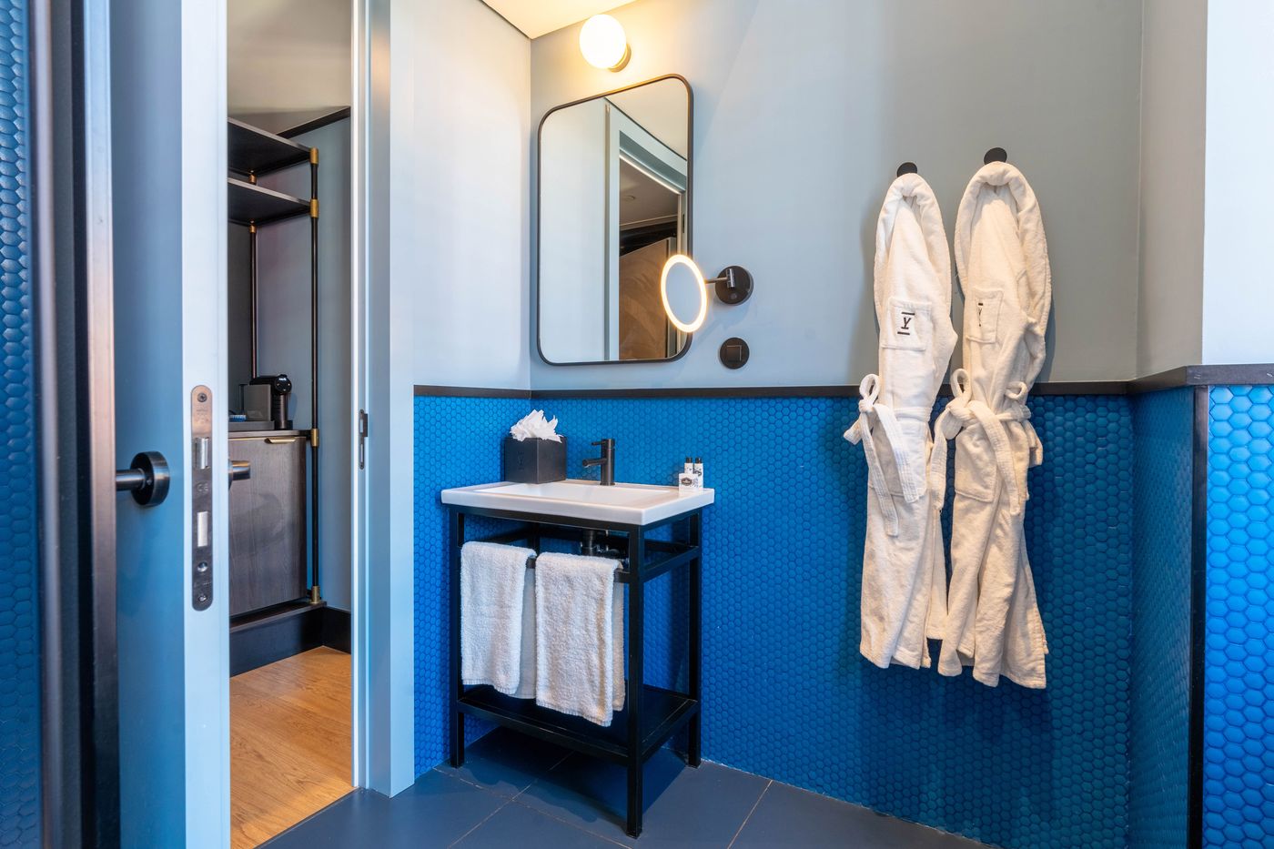 The-Editory-Riverside-Santa-Apolonia-Hotel-Room-61