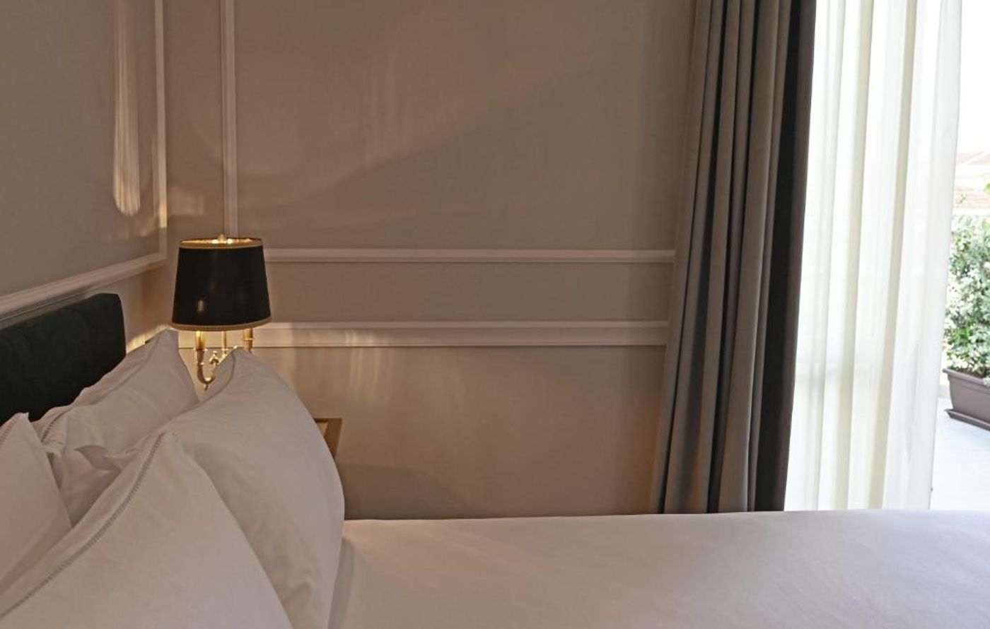 Grand-Hotel-et-des-Palmes-Room-27