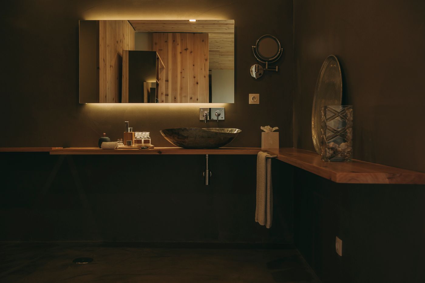 Santa-Barbara-Eco-Beach-Resort-Room-35