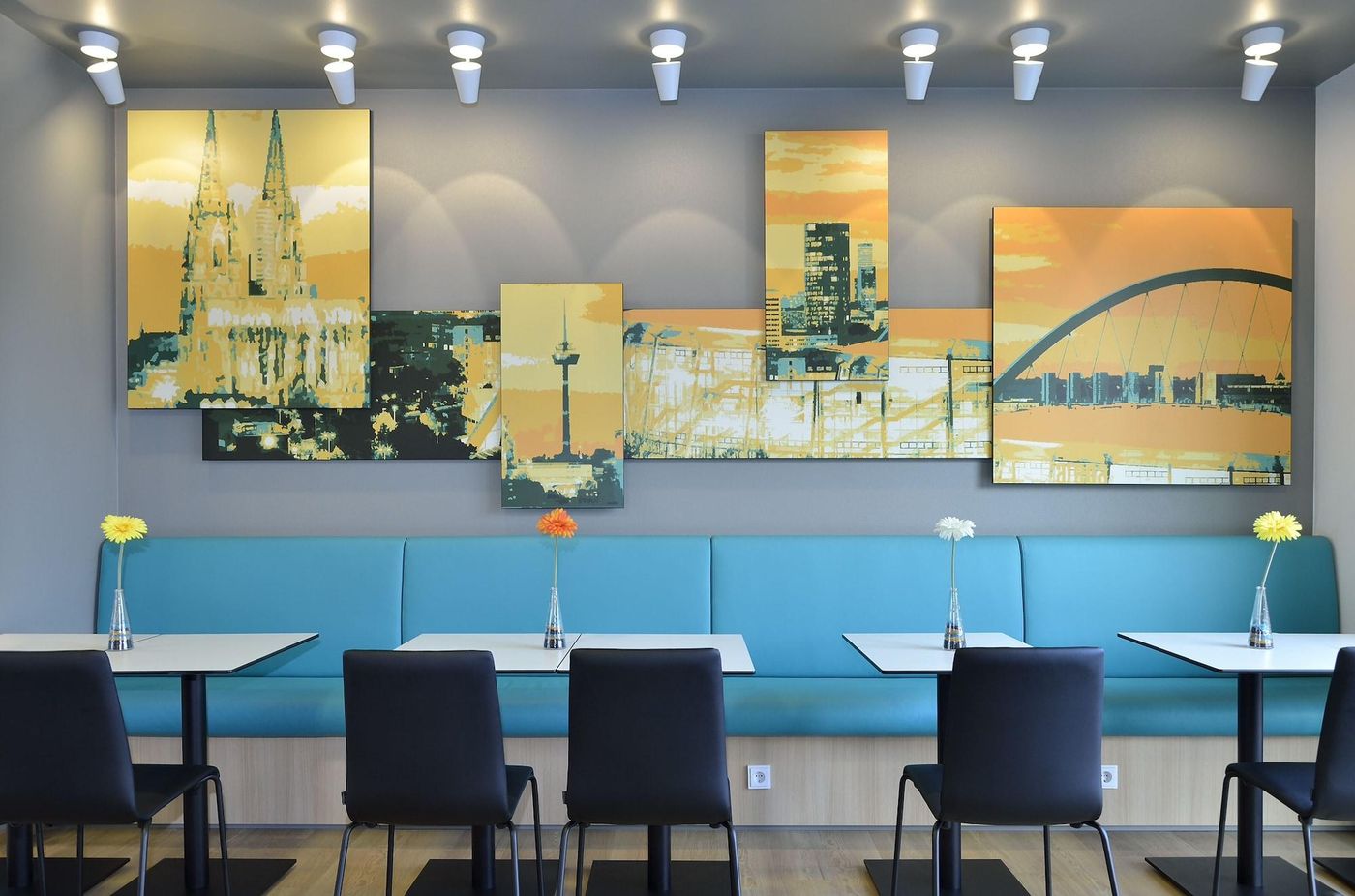 B-B-Hotel-Koln-Messe-Restaurant-22