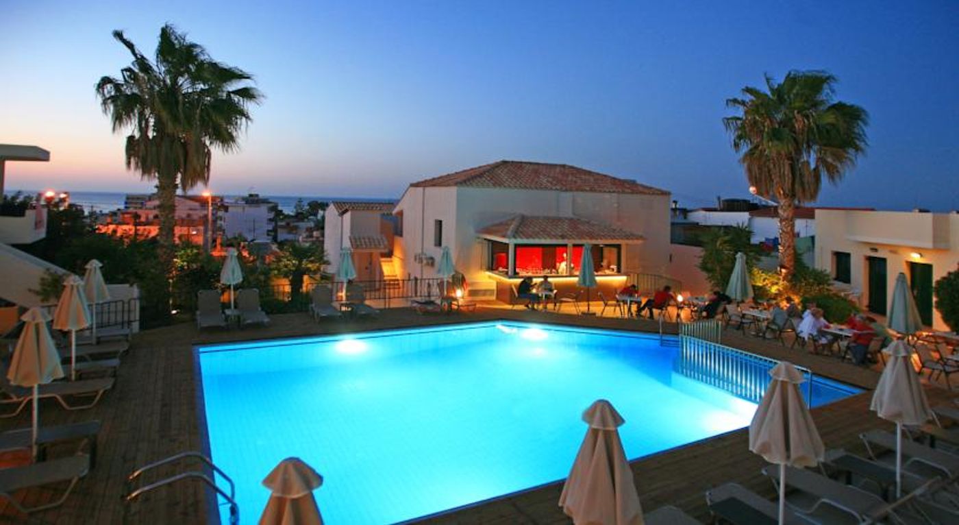 Katrin Suites - Adults Only