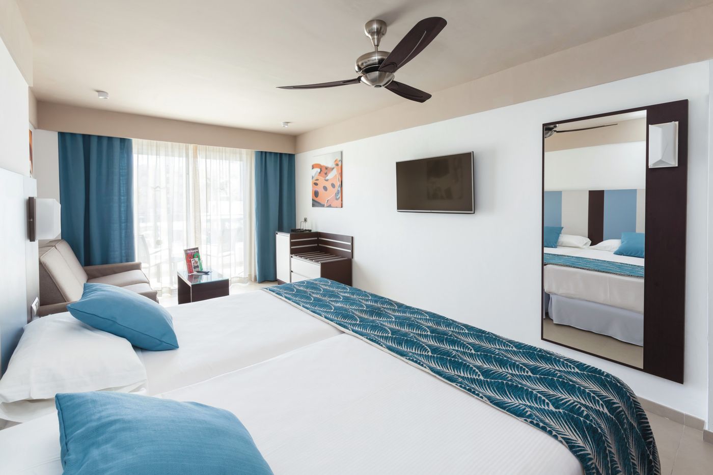 ClubHotel-Riu-Costa-del-Sol---All-Inclusive-Room-10