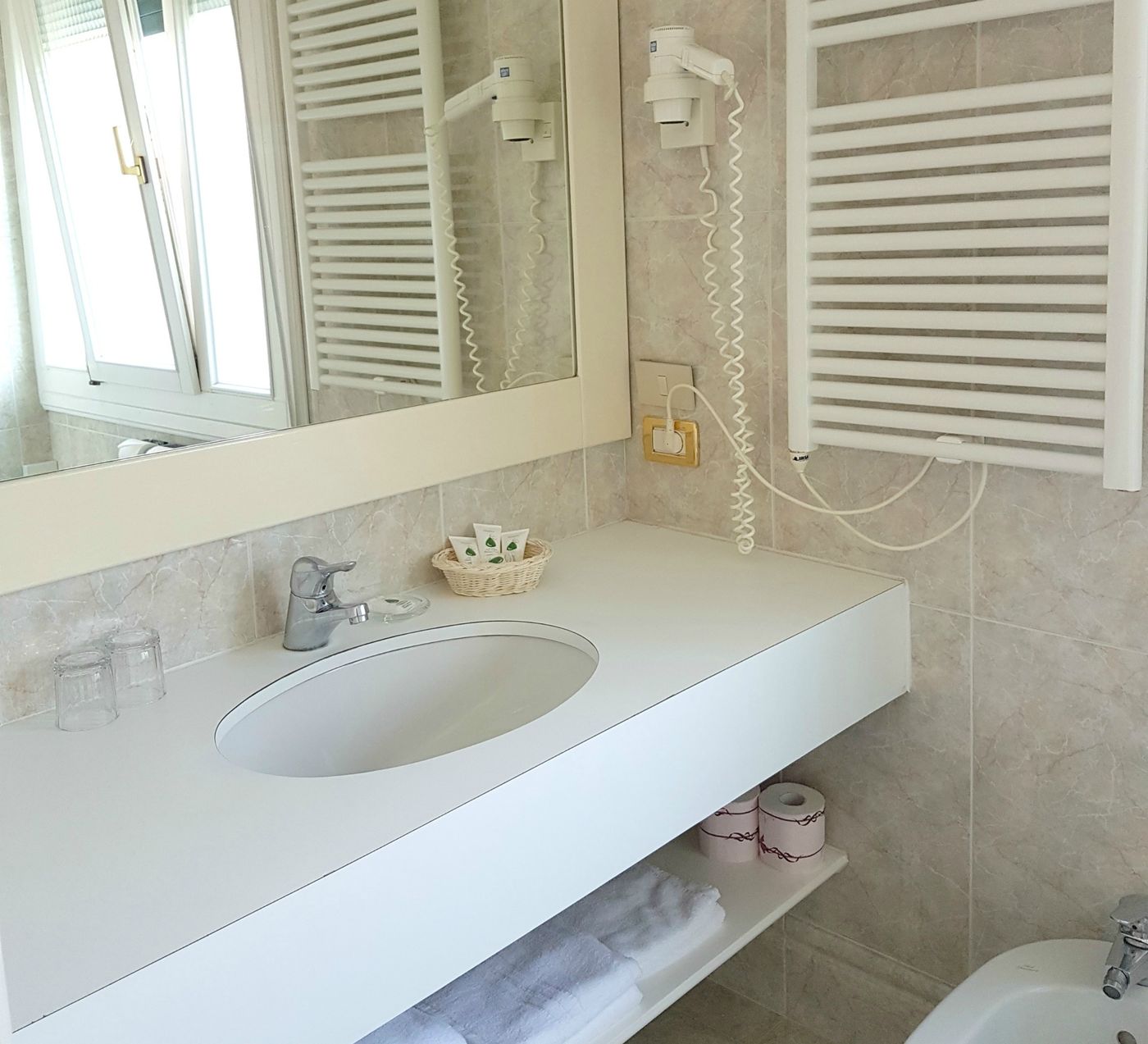 Hotel-Biasutti-Room-39