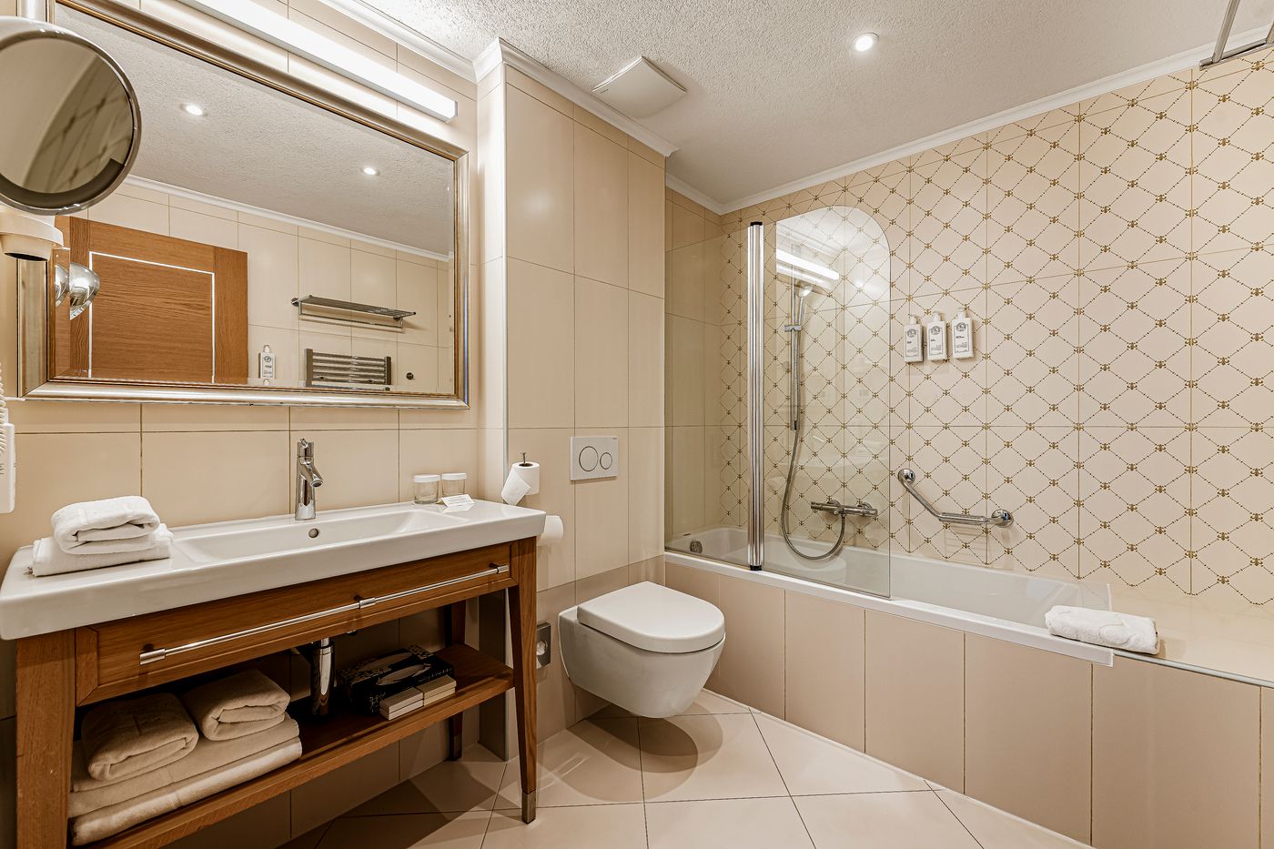 Villa-Malo-More-Room-26