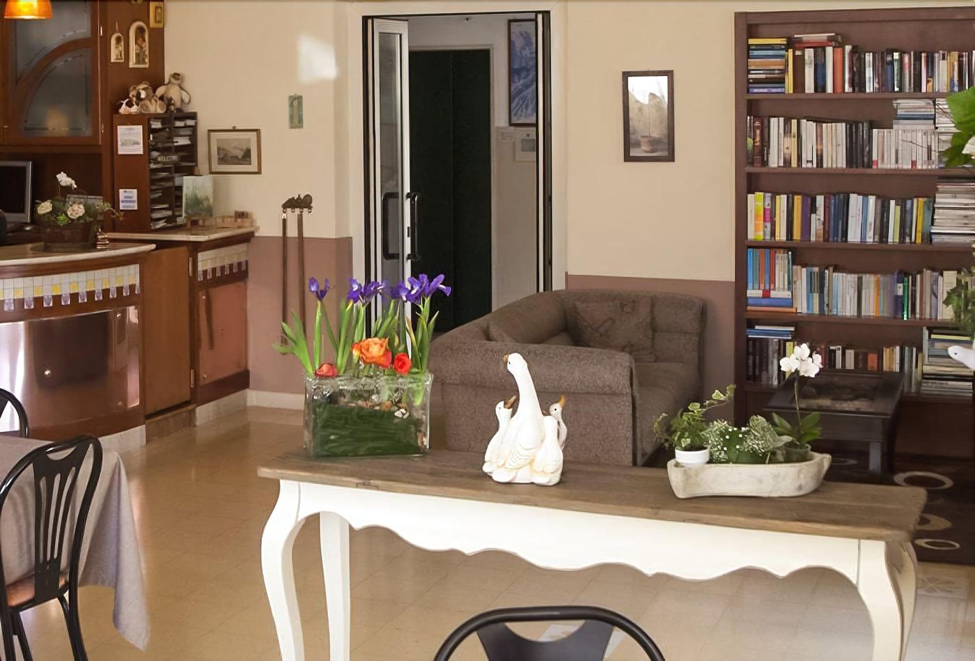 Hotel-La-Pergola-Lobby-3