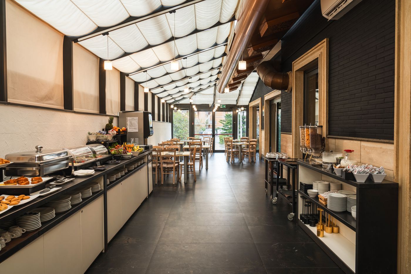 The-Smooth-Rome-Restaurant-35