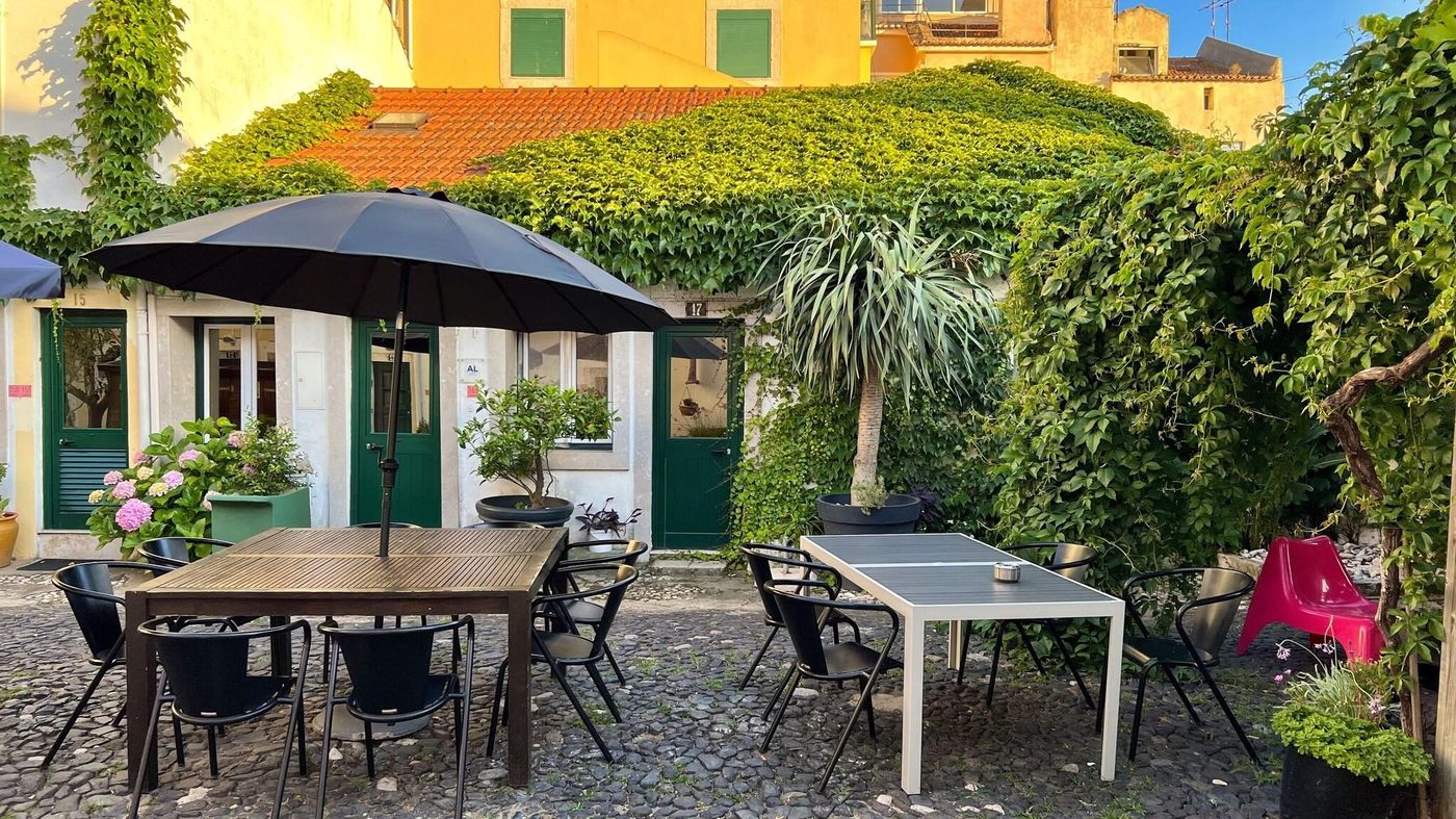 Casa-Do-Patio-Bed---Breakfast-Terrace-51