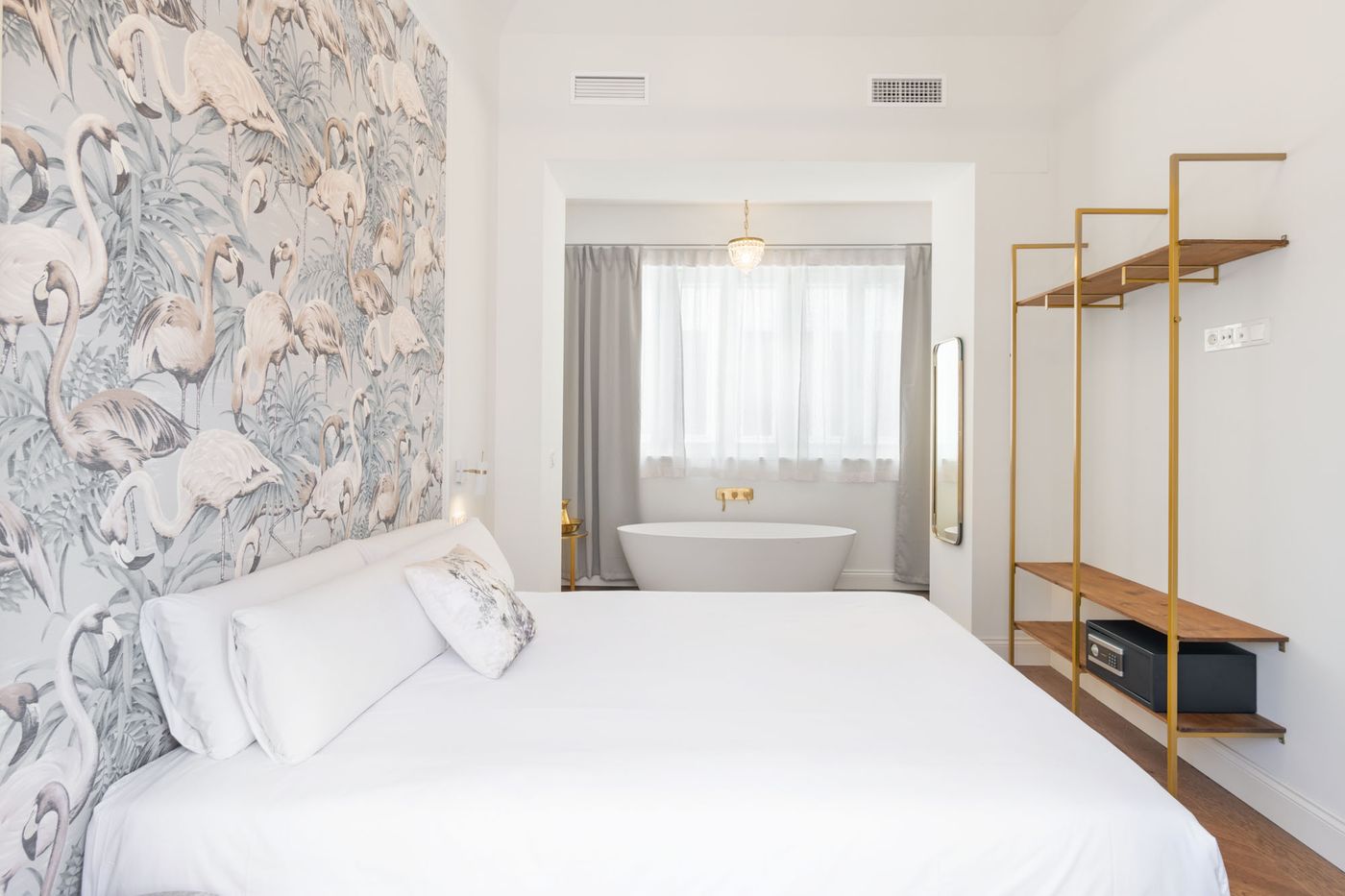 Be-Mate-Malaga-Centro-Room-9