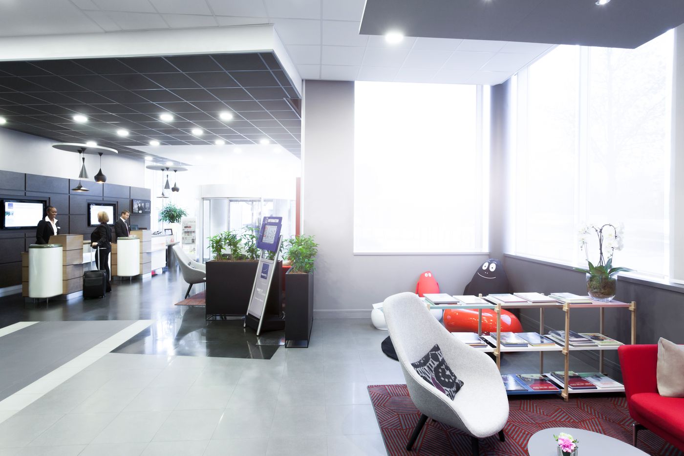 Novotel-Paris-17-Lobby-13