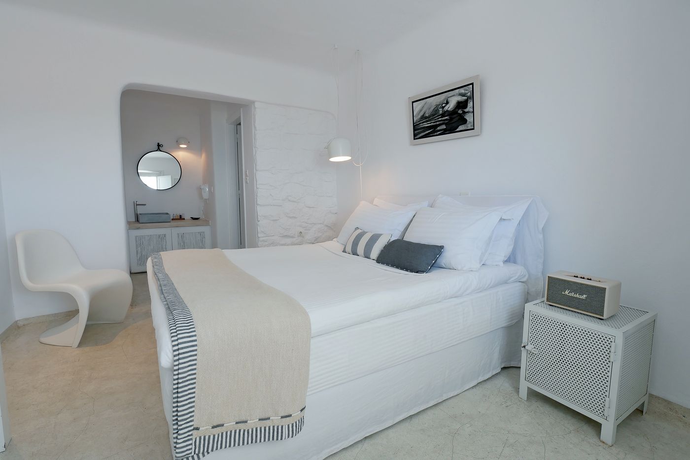 Ostraco-Luxury-Suites-Room-26