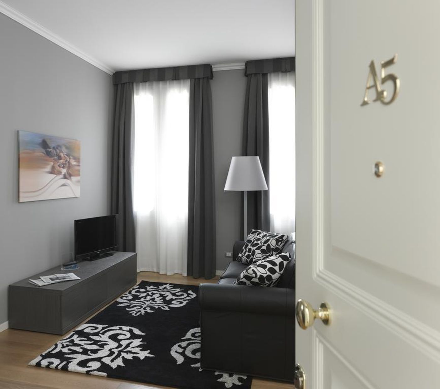 Palace Suite-Italy-TRIESTE -General view-7