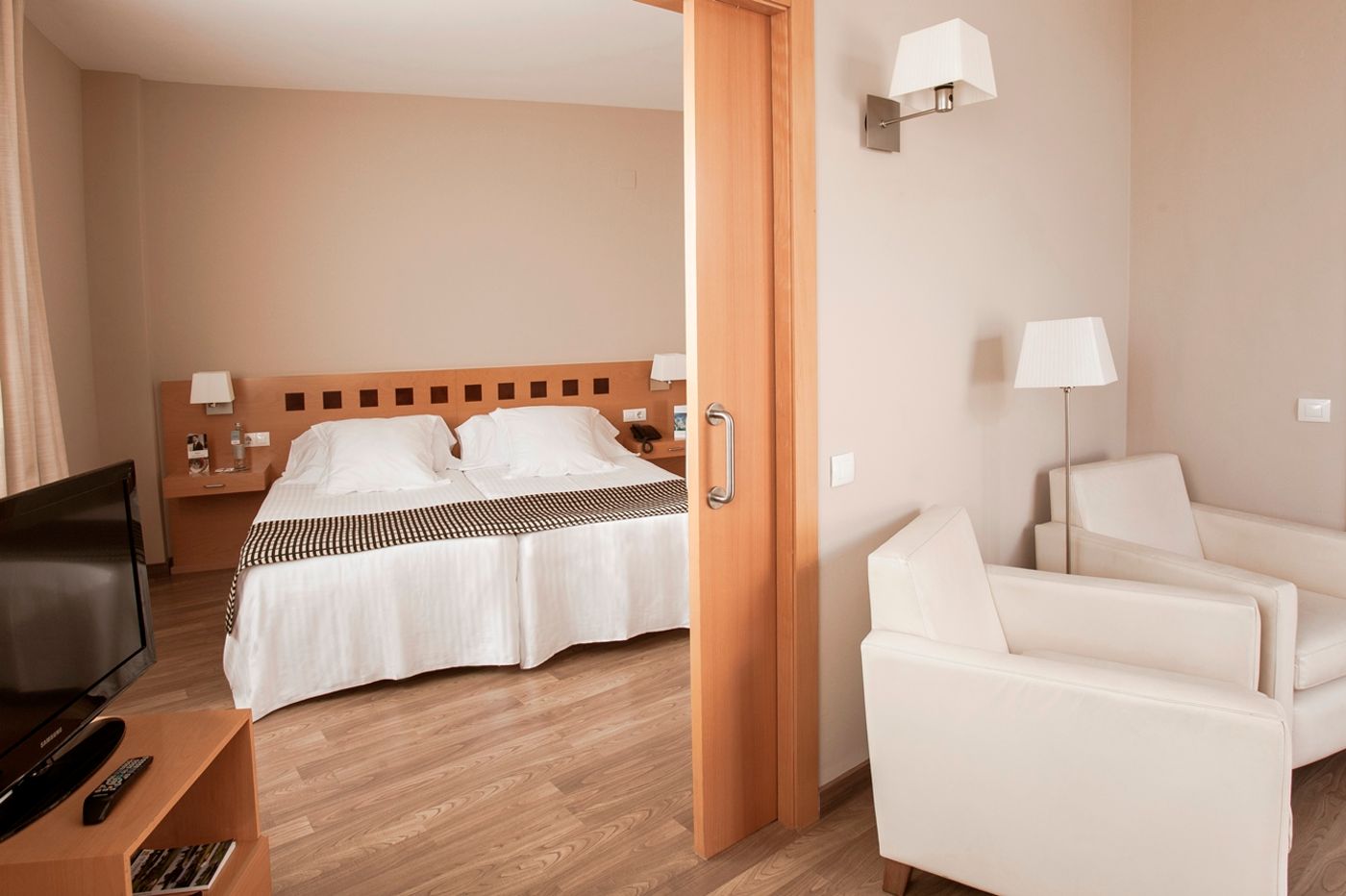 Mercure Atenea Aventura