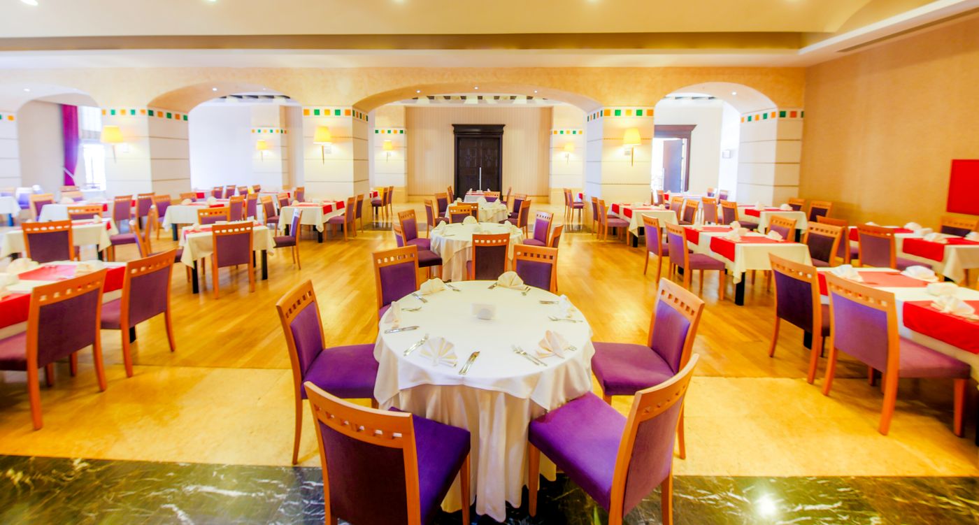 Horus-Paradise-Luxury-Resort-Restaurant-53