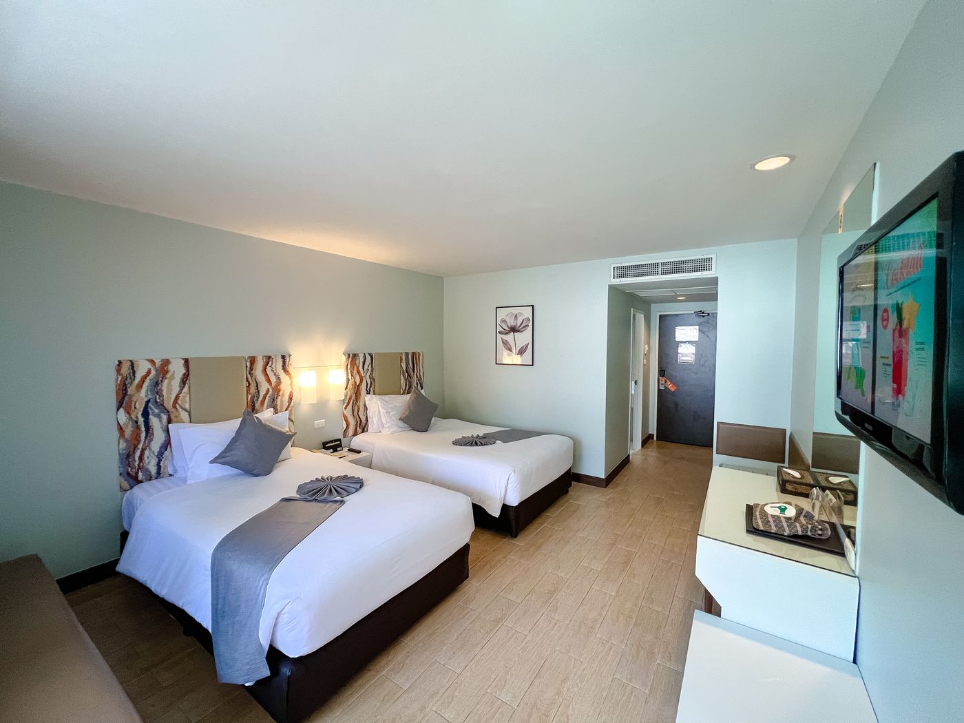 Patong-Resort--SHA-Extra-Plus--Room-19