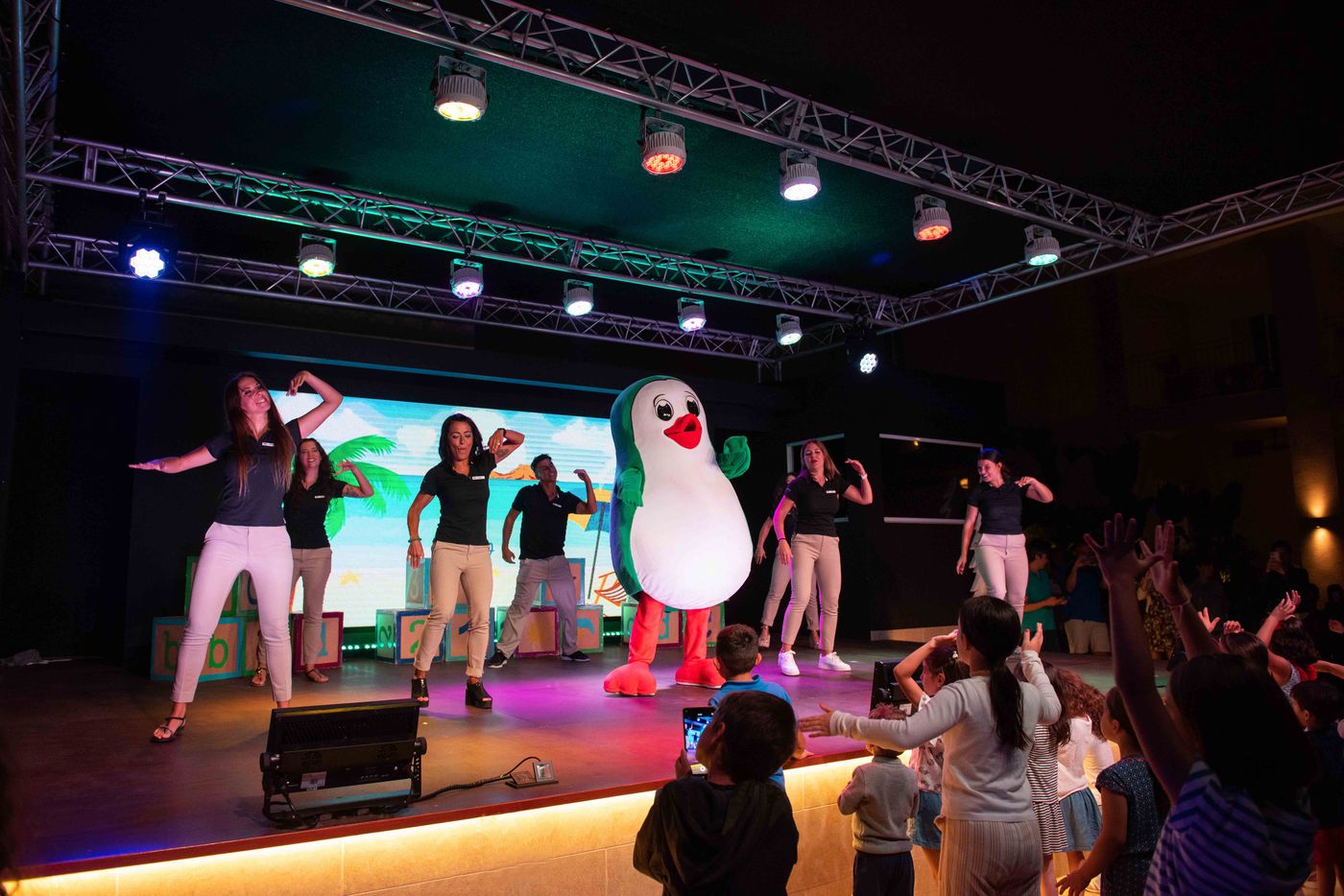 Valentin-Sancti-Petri-Sports-and-Entertainment-60