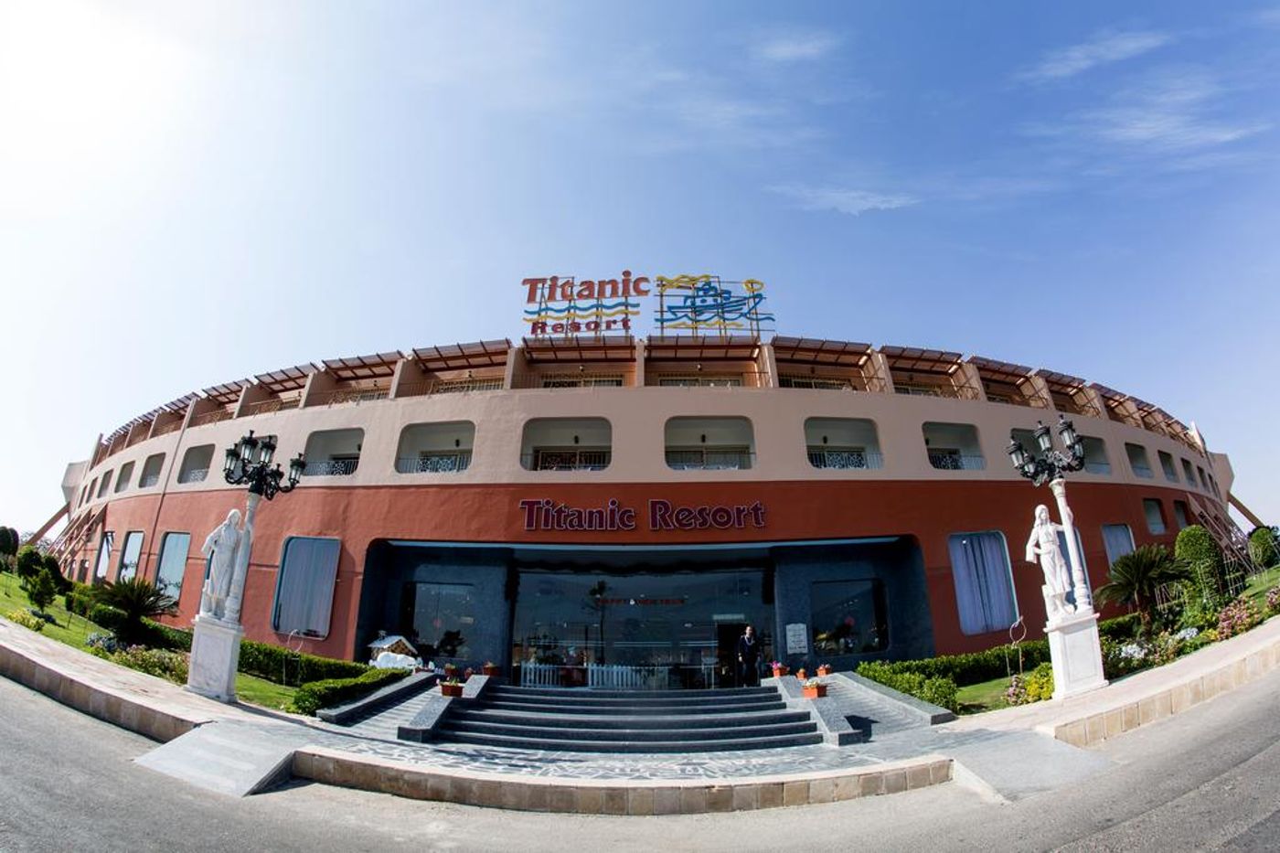 Titanic Resort and Aqua Park