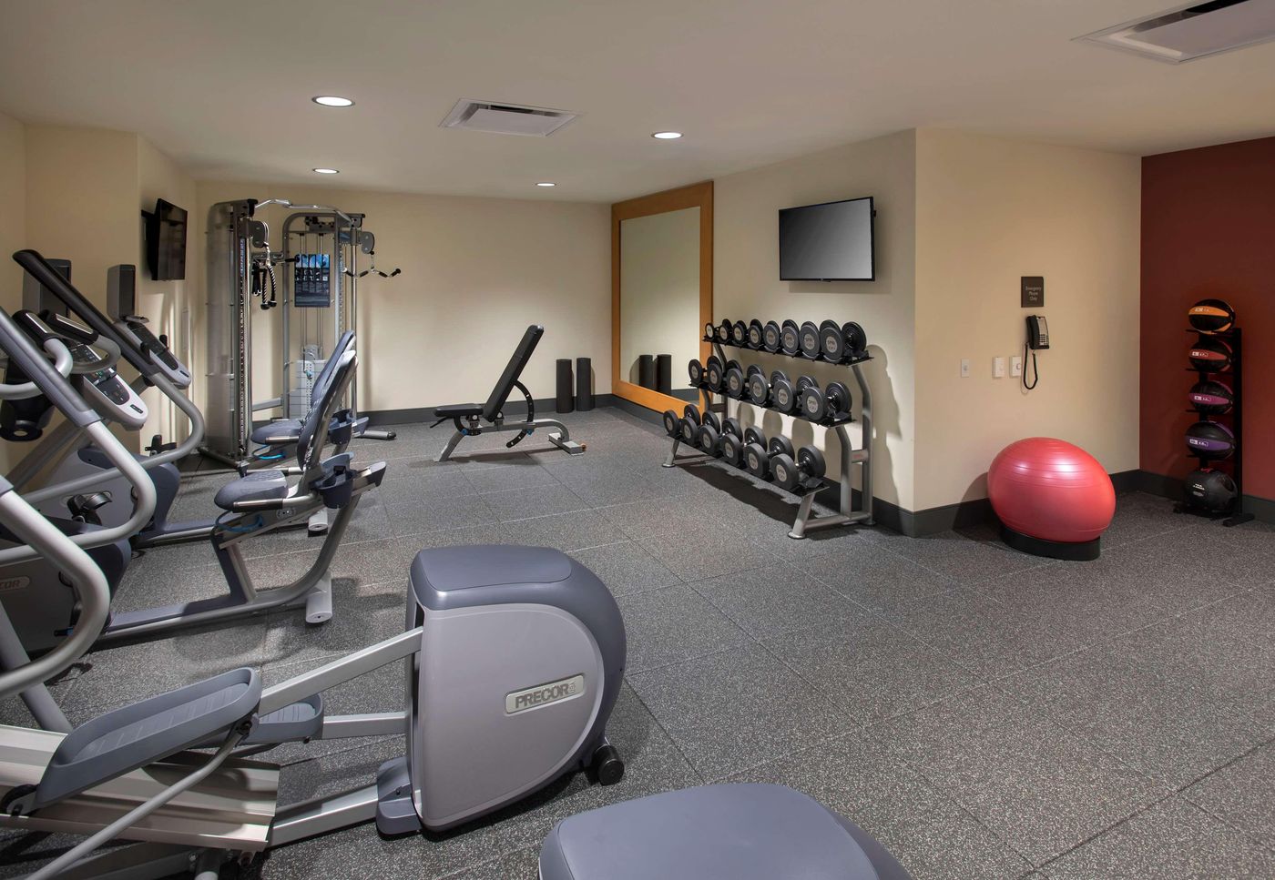 Hilton Garden Inn Chicago Downtown Riverwalk - United States - Chicago - Sports and Entertainment - 7