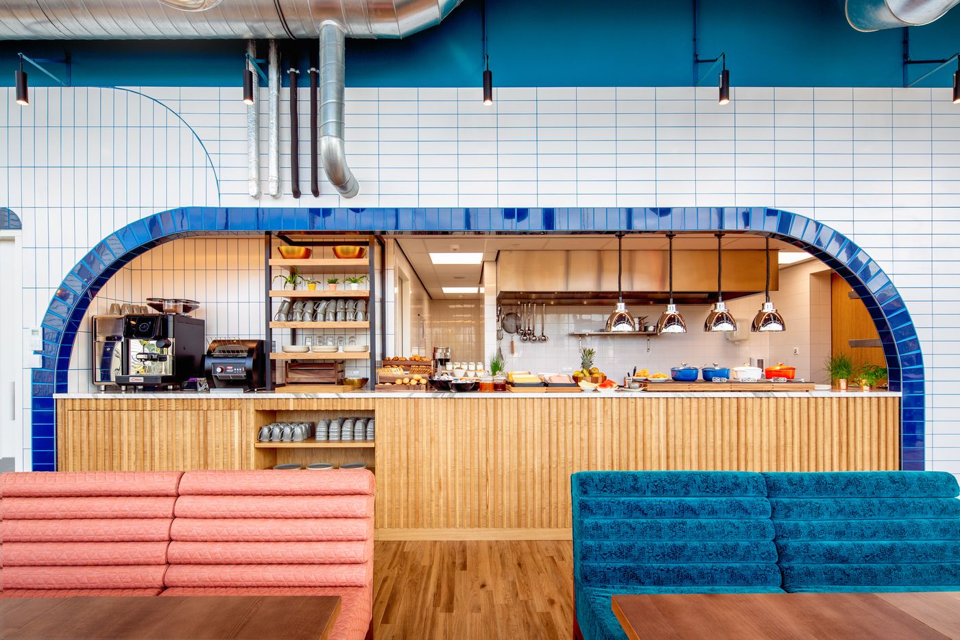 Yotel-Amsterdam-Restaurant-18