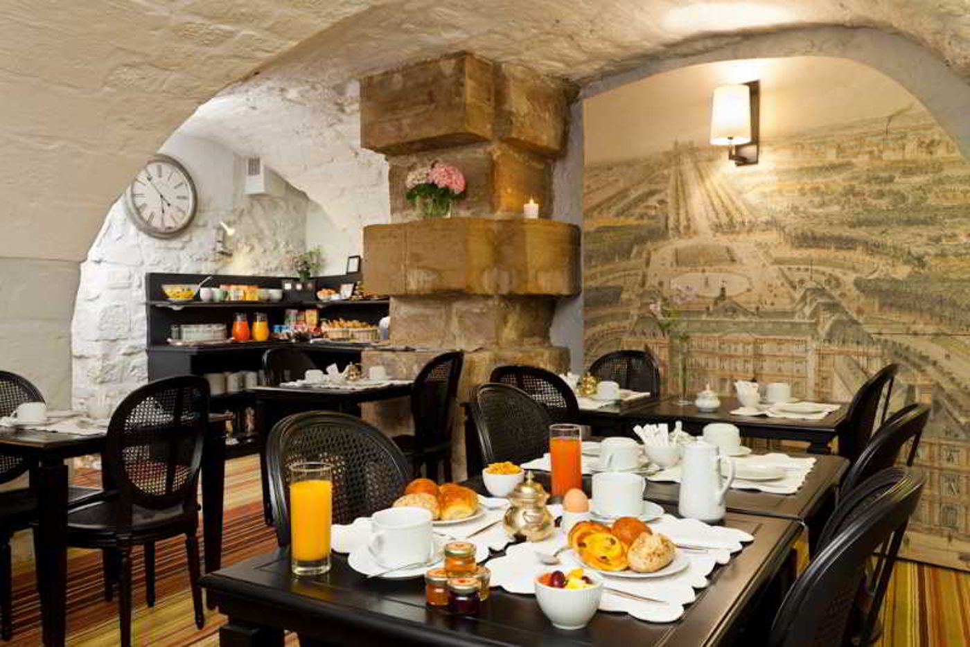 Hotel-Fontaines-Du-Luxembourg-Restaurant-9
