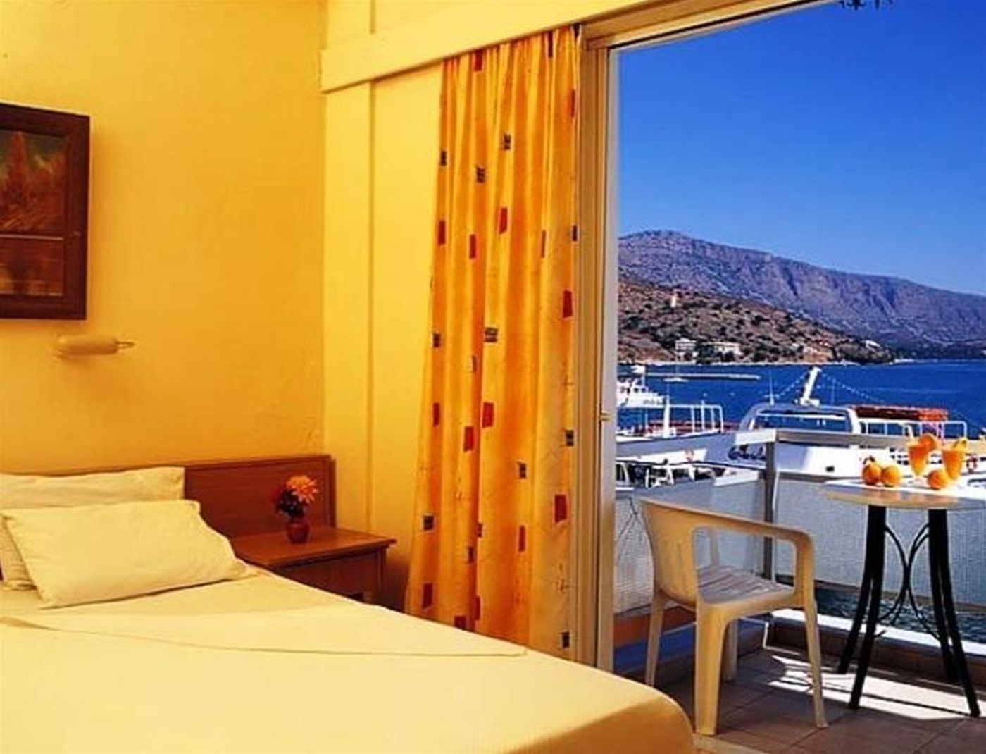 Aristea-Hotel-Room-8
