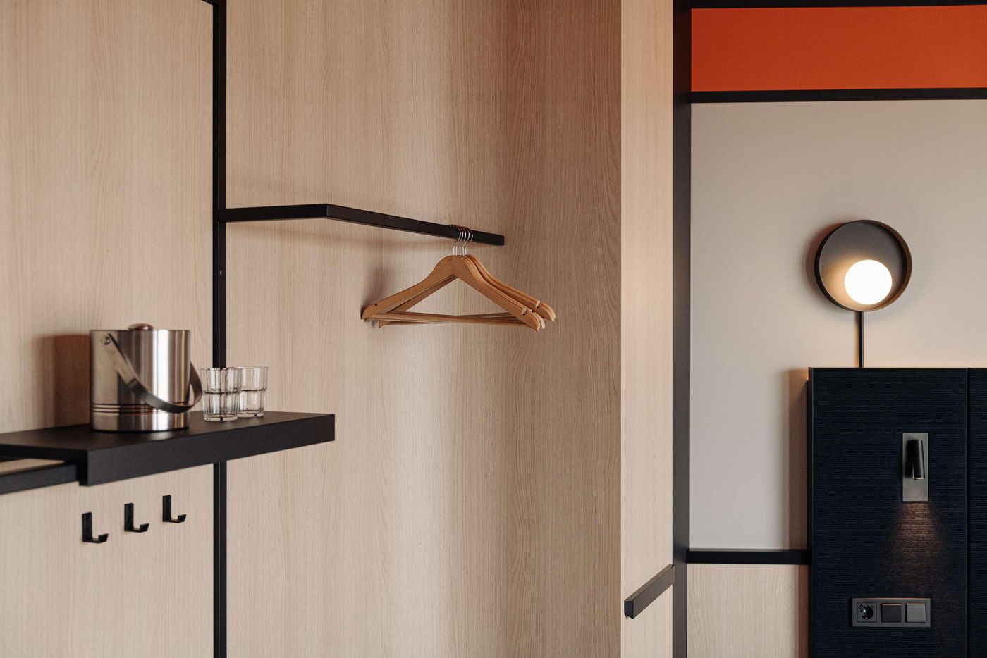 DoubleTree-by-Hilton-Amsterdam-Centraal-Station-Room-70