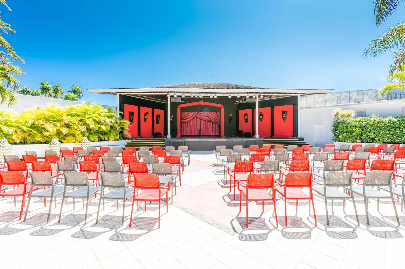 Royal Decameron Montego Beach