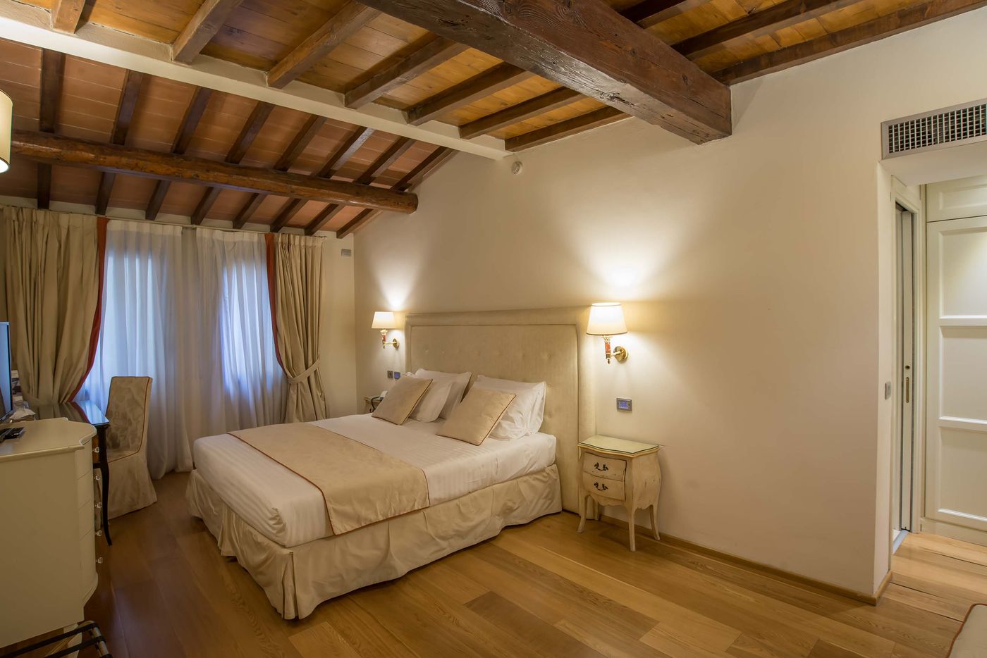 Atlantic-Palace-Room-19