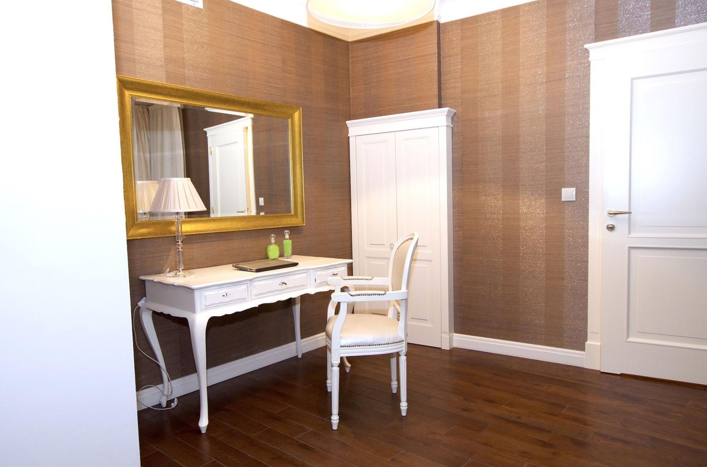 A11-Apartments-Spa-Dermique-Room-48