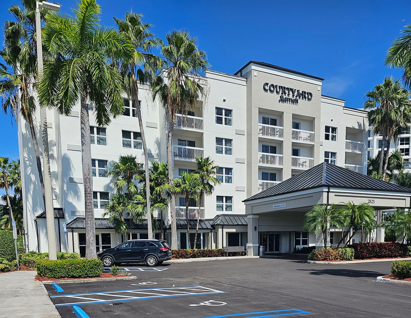 Courtyard By Marriott Aventura Mall - United States - Aventura - General view - 1