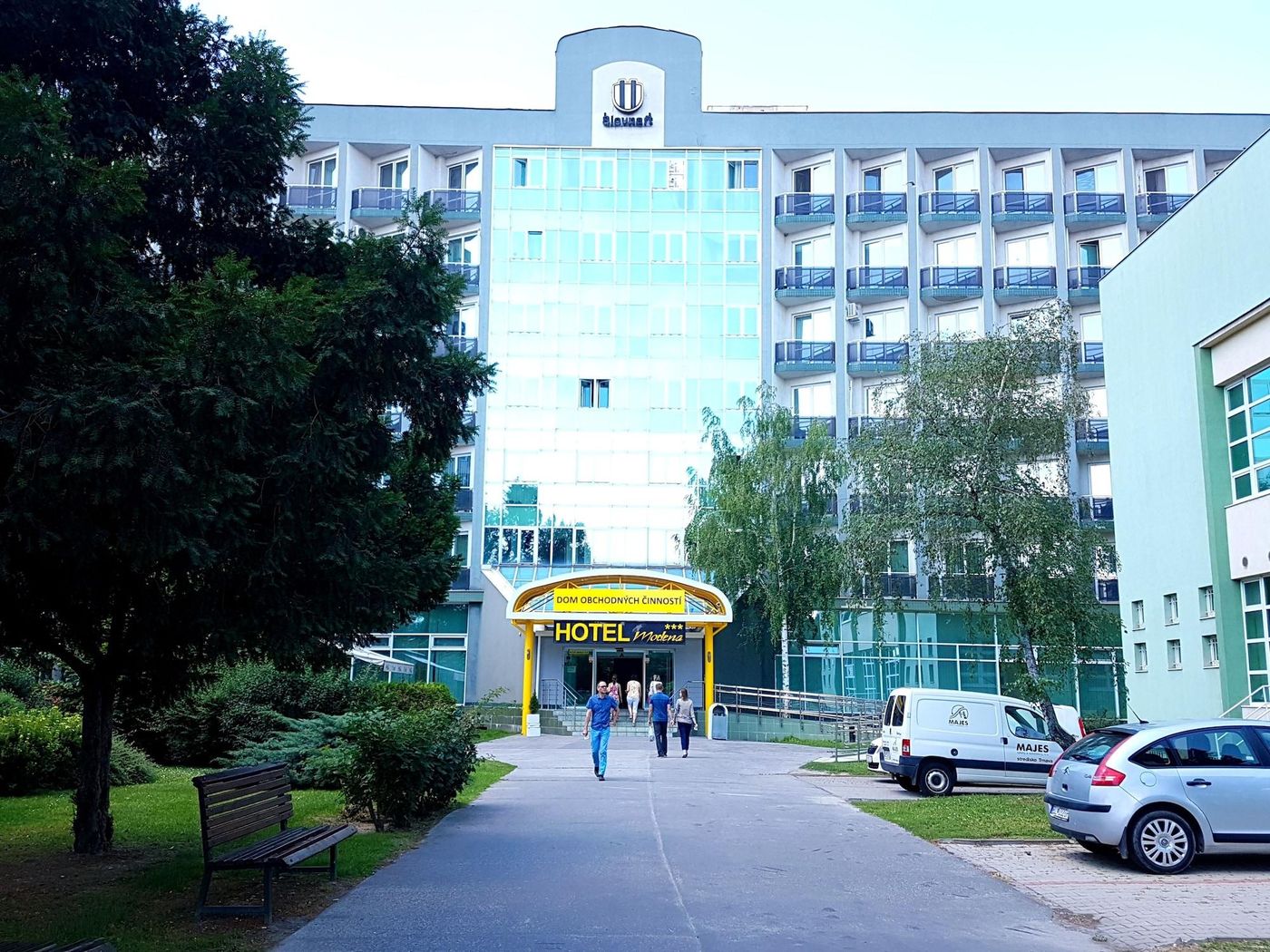 Hotel Modena-Slovakia-BRATISLAVA-General view-2