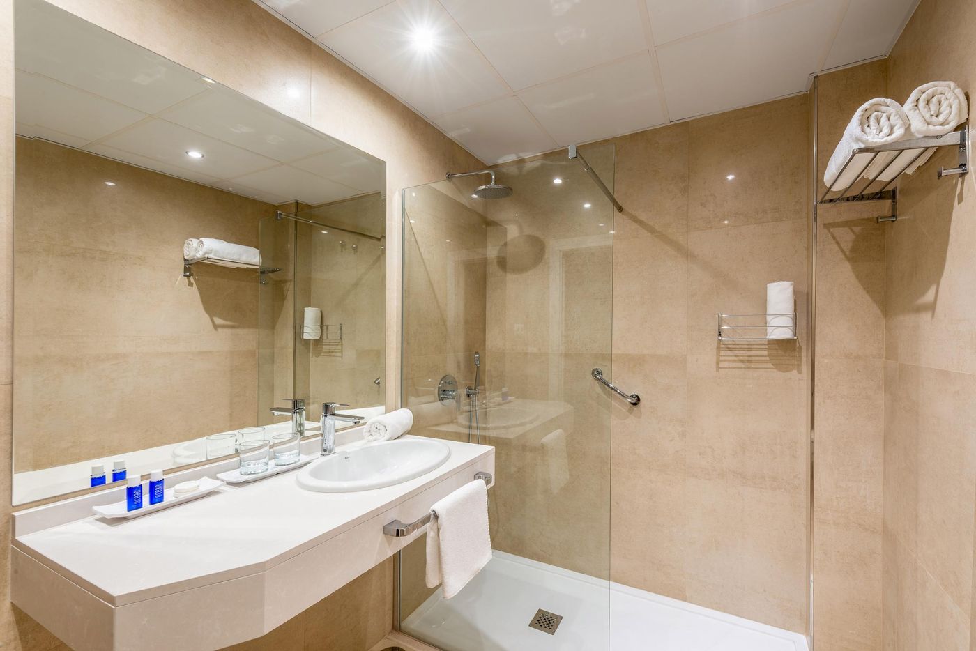 Las Arenas Affiliated by Melia