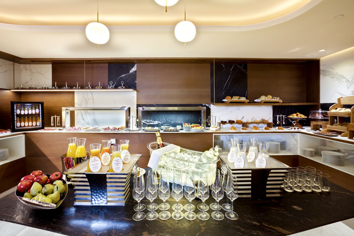 Barcelo-Emperatriz-Restaurant-52