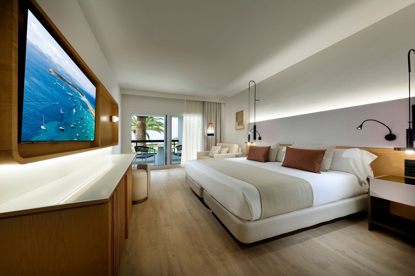 Grand-Palladium-Palace-Ibiza-Resort---Spa-Room-29