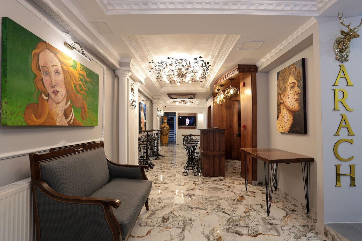 Arach-Hotels-Harbiye-Lobby-2