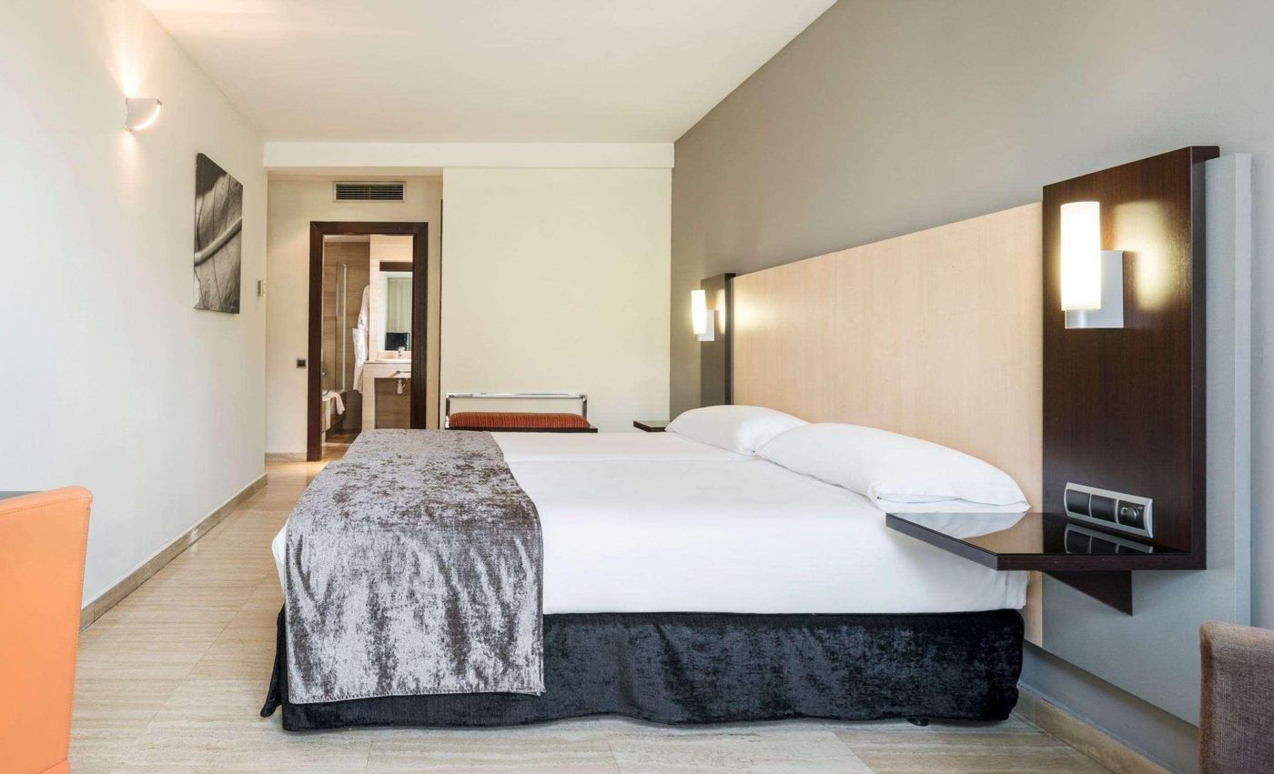 Ilunion Almirante-Spain-BARCELONA-Room-10