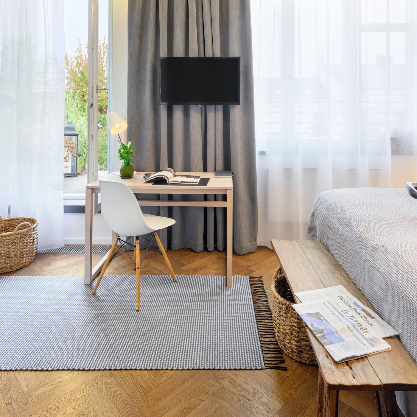 Mosaic-House-Design-Hotel-Room-24