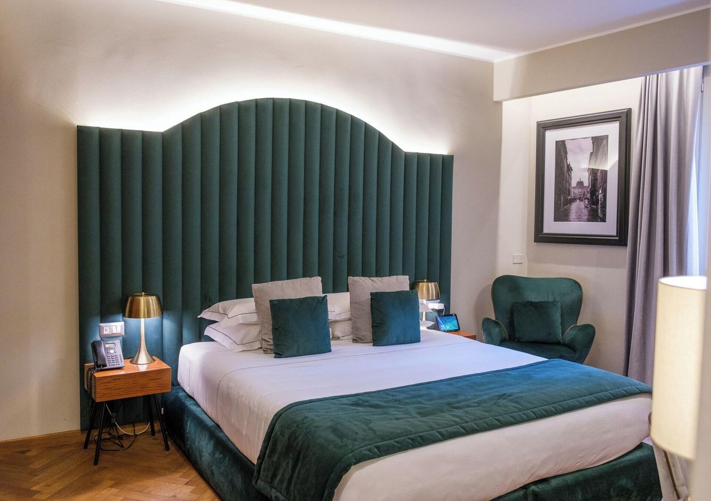 Antico-Albergo-del-Sole-al-Pantheon-Room-25