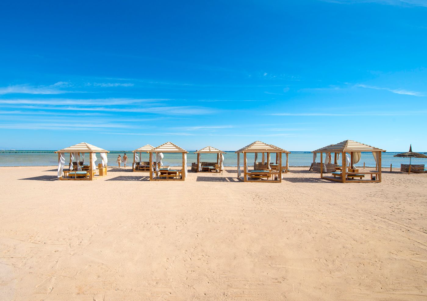 Amwaj-Oyoun-Resort---Spa-Pool-71