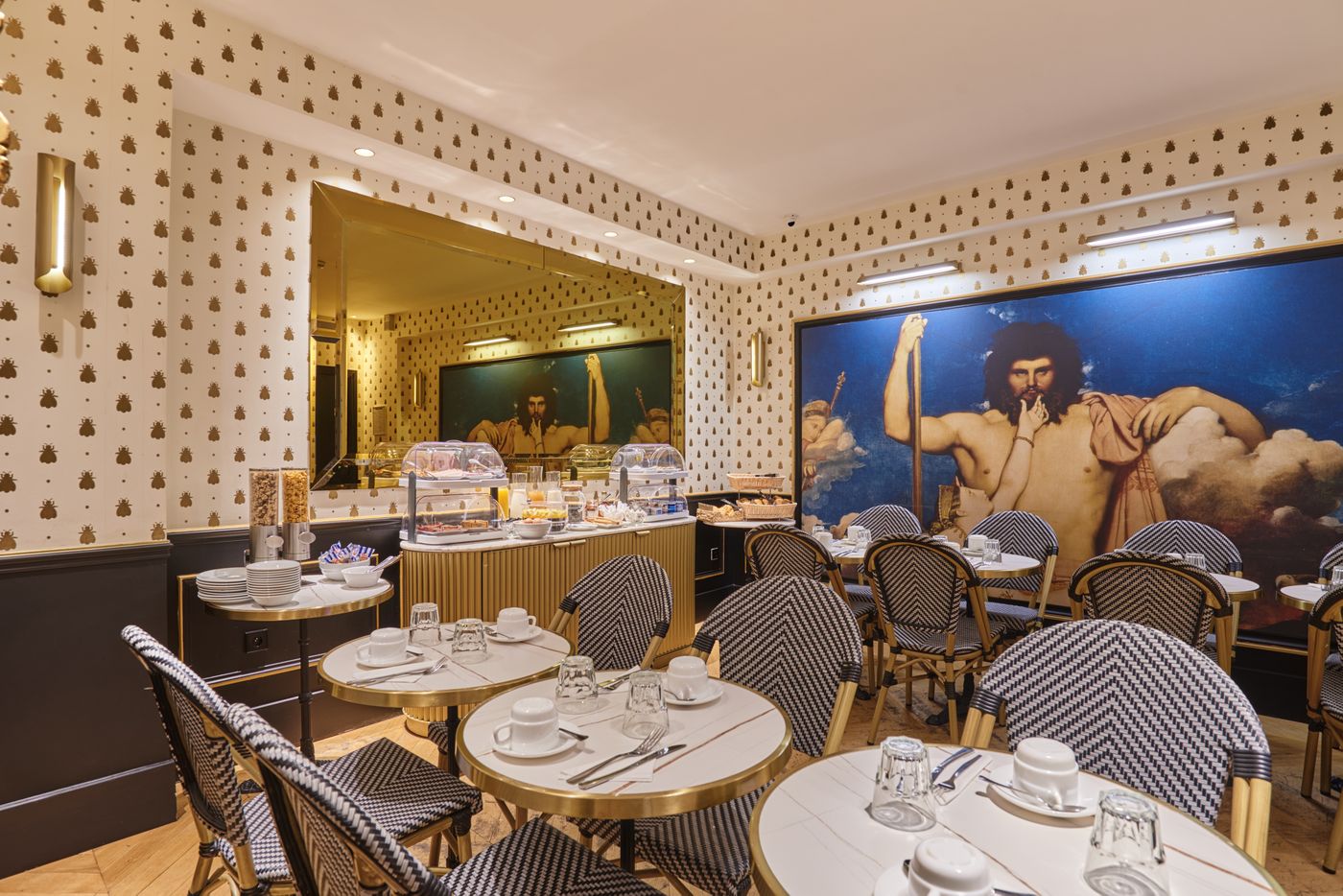 Hotel-Eiffel-Petit-Louvre-Restaurant-46