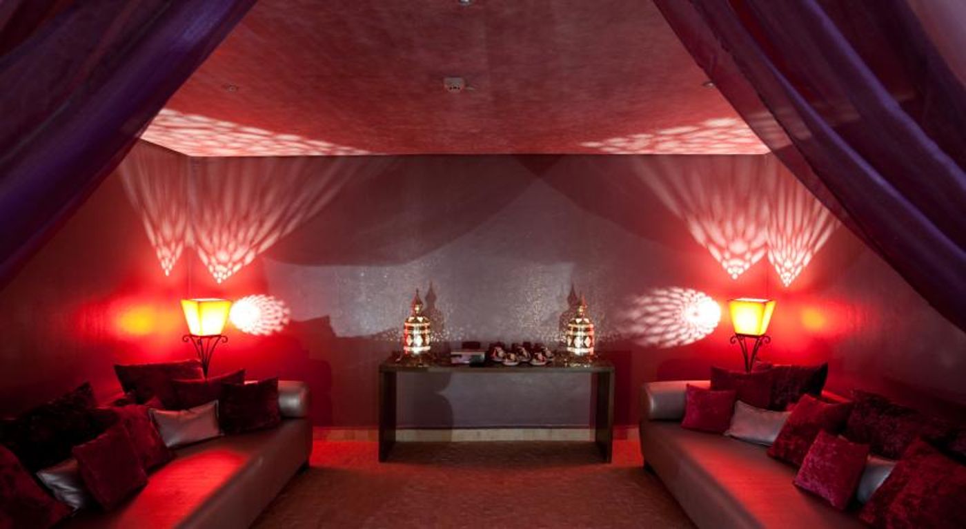 Palm Plaza Hotel & Spa