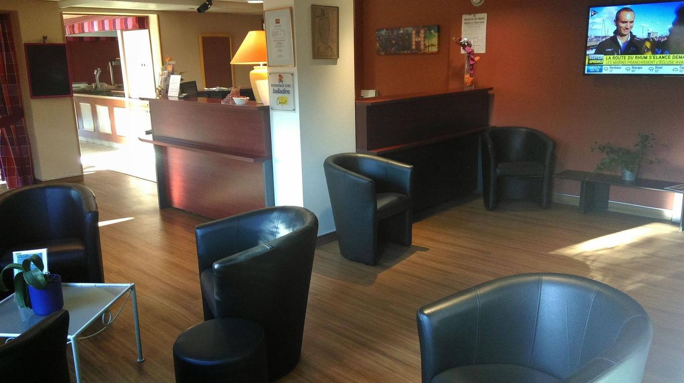 Initial By Balladins LyonVillefranche Sur Saone - France - VILLEFRANCHE SUR SAONE - Lobby - 9