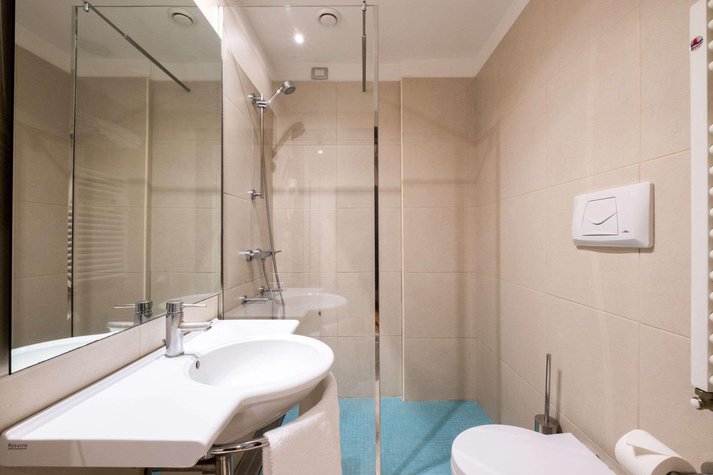 Hotel-Delfino-Room-36