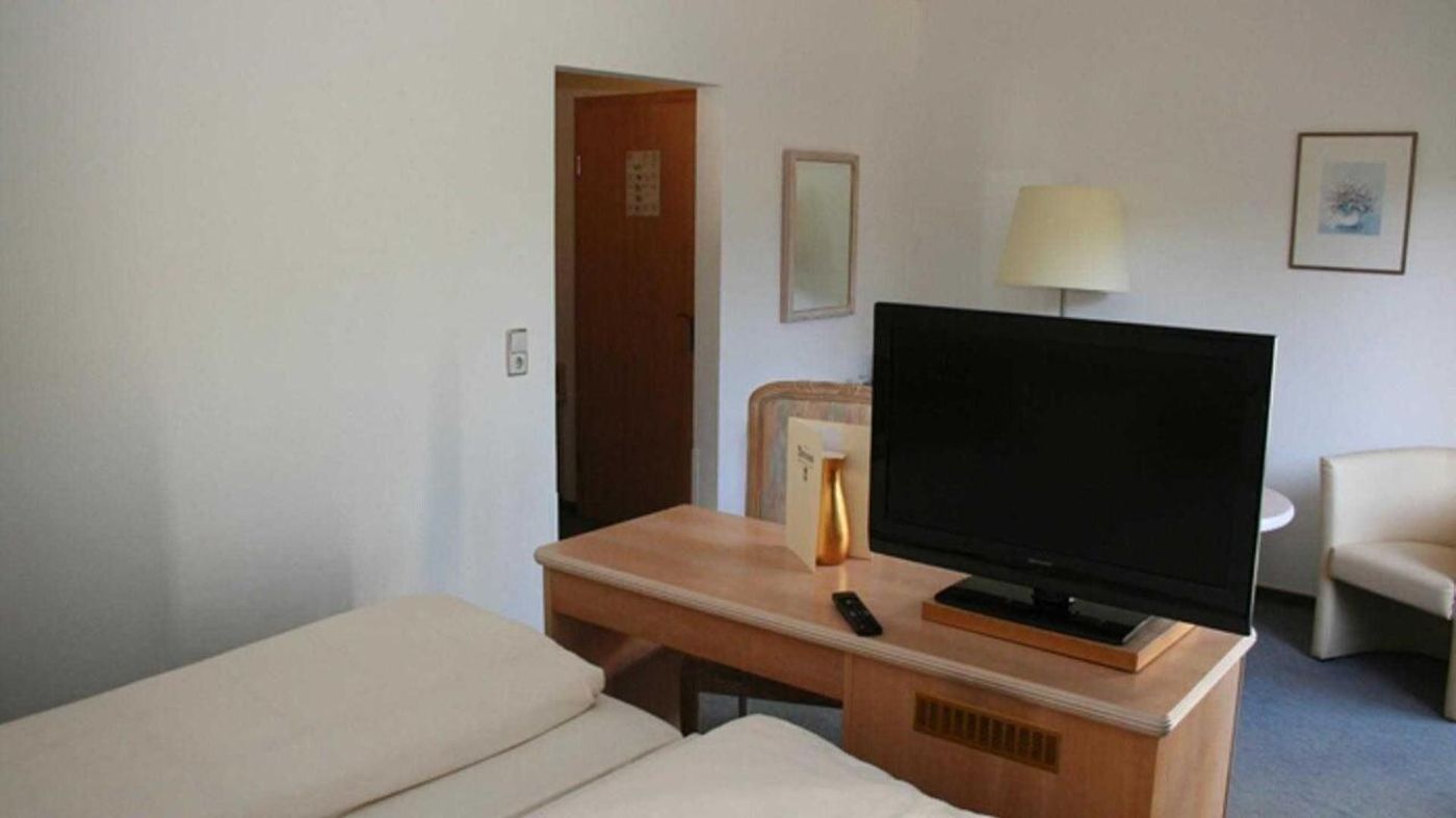 Landhotel Burkartsmühle - Germany - HOFHEIM AM TAUNUS - Room - 5